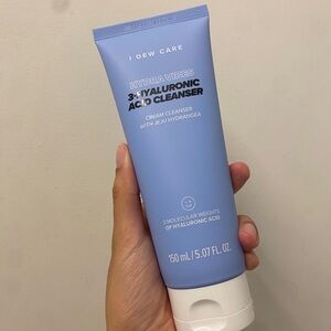 I dew care hyaluronic acid cleanser